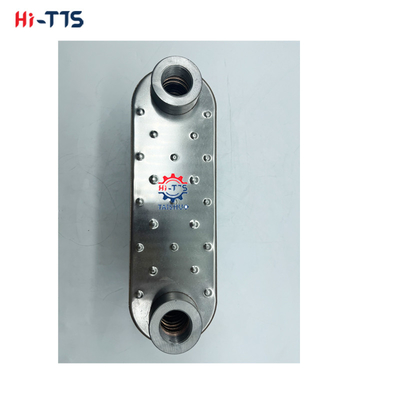 D7D-15P Ekskavator yedek parçaları için yağ soğutucu çekirdeği