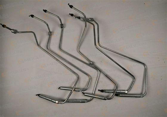 İyi bir fiyat. Fırçalanmış Yakıt Besleme Borusu Ekskavatör Bileşenleri, Demir Dizel Yakıt Borusu 6156-71-4112 6156-71-4121 çevrimiçi