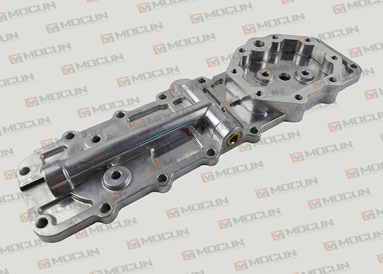 İyi bir fiyat. S4KT Motor Yedek Parçaları / Mitsubishi Ekskavatör için Yağ Soğutucu Kapağı çevrimiçi
