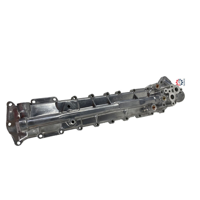 İyi bir fiyat. 6D105 Alüminyum Yağ Soğutucu Kapağı 6136-61-2110 PC200-3 çevrimiçi