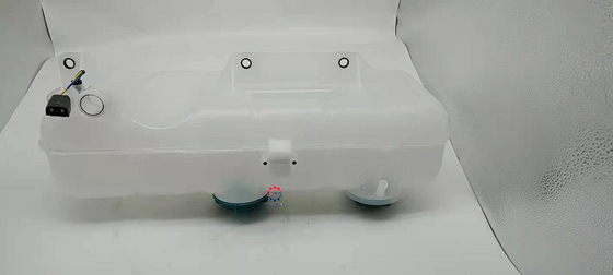 İyi bir fiyat. VOE1674916 için Kamyon Soğutma Sistemi için Makine Parçaları Tankı 1674916 çevrimiçi